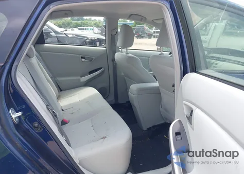 2013 Toyota Prius Three from USA, damaged, VIN JTDKN3DU5D1676887